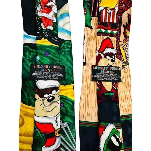 Looney Toons Christmas Ties (set of 2) - Picture 5 of 5